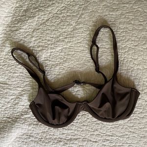 brown cuup swim ‘scoop’ top in size 3/32C